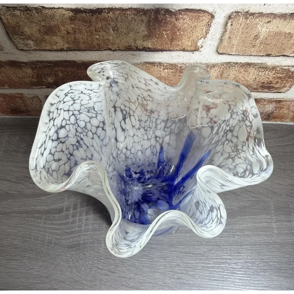 VTG Hand Blown Glass Vase, Blue & White Ruffled Handkerchief Vase